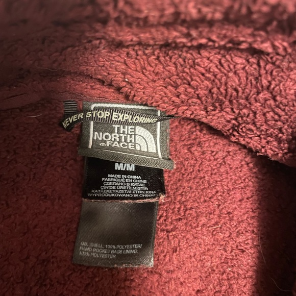 The North Face Jacket. - Picture 3 of 3